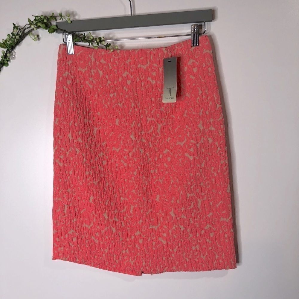 NWT! Tristan Coral Pink Tan Pencil Skirt Stretch